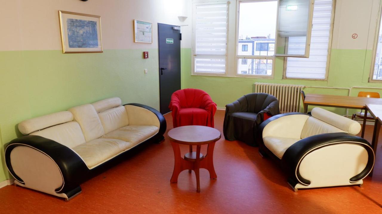 Hostel Am Kurtti Βερολίνο Εξωτερικό φωτογραφία