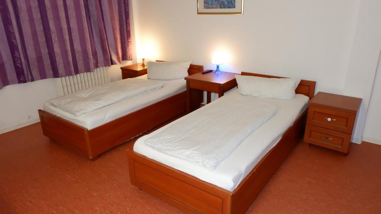 Hostel Am Kurtti Βερολίνο Εξωτερικό φωτογραφία
