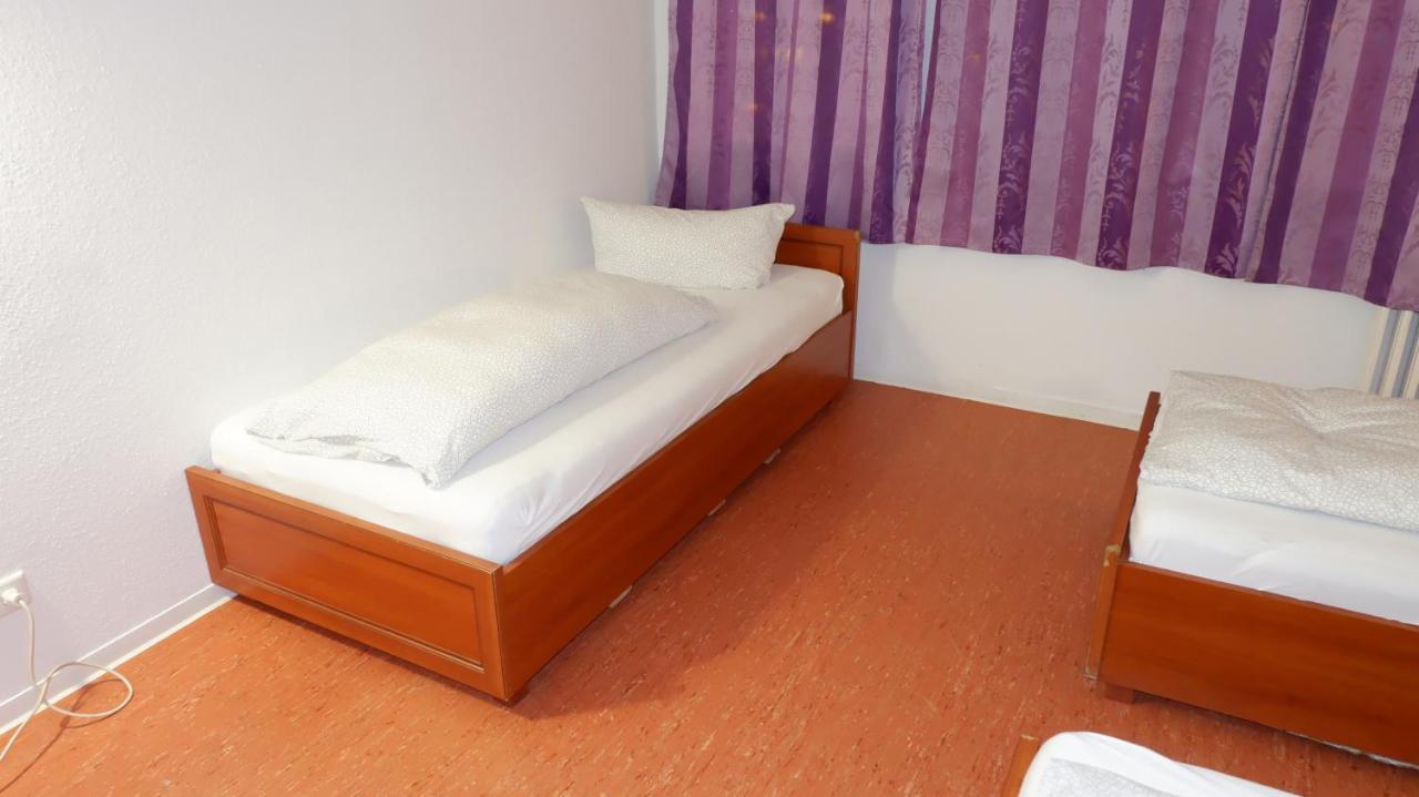 Hostel Am Kurtti Βερολίνο Εξωτερικό φωτογραφία