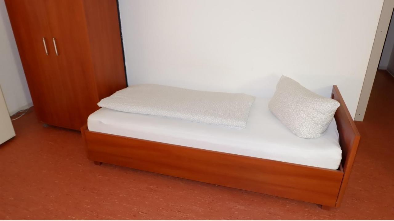 Hostel Am Kurtti Βερολίνο Εξωτερικό φωτογραφία
